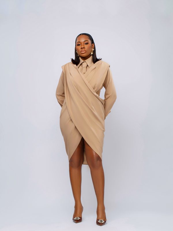 LAPIS 2.0 Nude brown skirt set